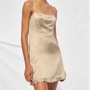 Aritzia Wilfred Satin “Isabelle” dress in colour Olive beige size 2